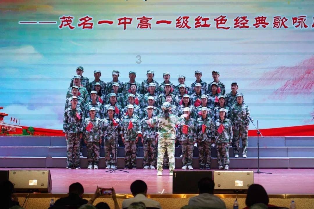 字母哥唯一拿到媒体投票满票,约基奇99票恩比德98票